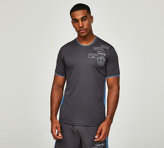 Contrast Badge Sport T-Shirt