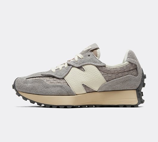 Womens 327 Trainer