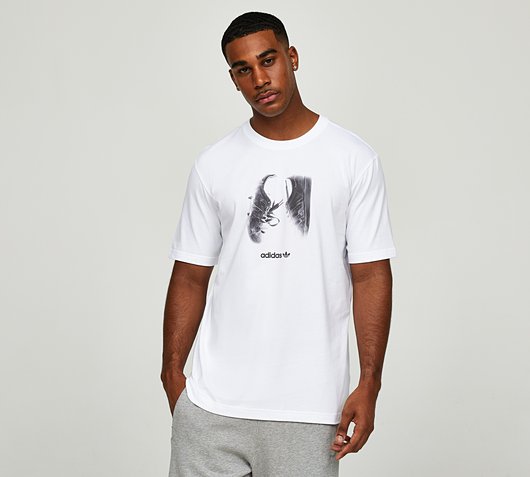 Street Short Sleeve Graphic T-Shirt