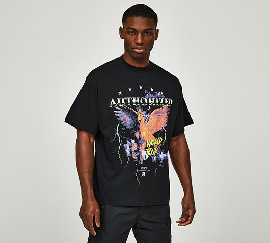 Tour Graphic Relaxed T-Shirt