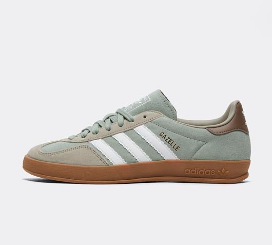 adidas Originals Gazelle Indoor Trainer | Night Indigo / Off White / Gold  Metallic | Footasylum