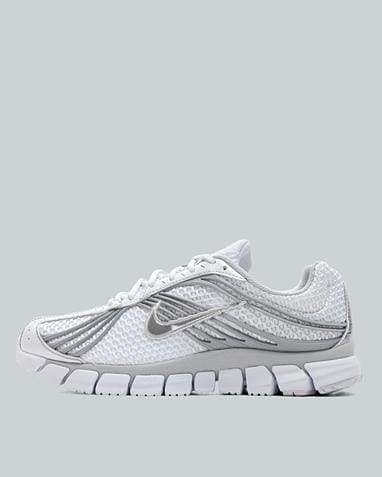 Nike Skylon 11 Trainer