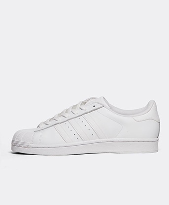 white adidas trainers superstar