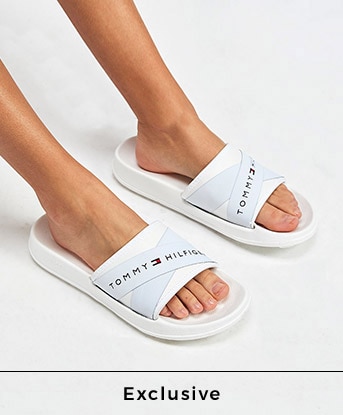 nike ladies sandals prices