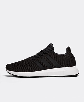 adidas swift run youth black