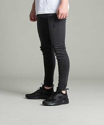 black skinny pants juniors