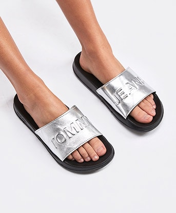 footasylum tommy hilfiger sliders