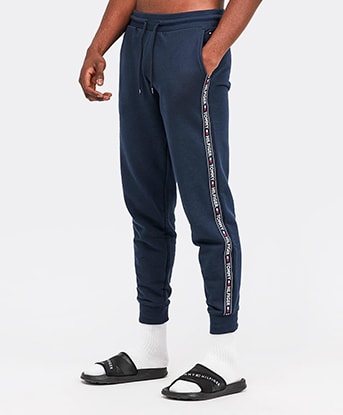 Men’s Jog & Track Pants | Nike Joggers & More | Footasylum