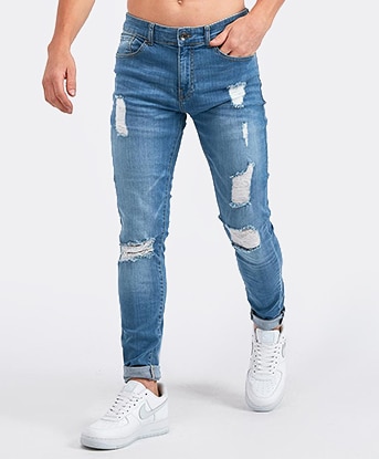 mens white trainers with jeans