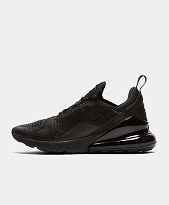 black mens trainers nike