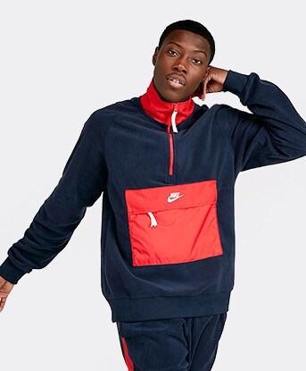 nike seasonal polar fleece half zip jacket