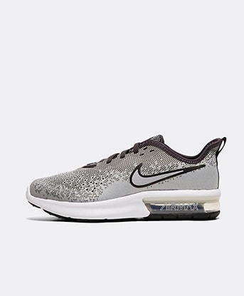nike air max trainers size 4