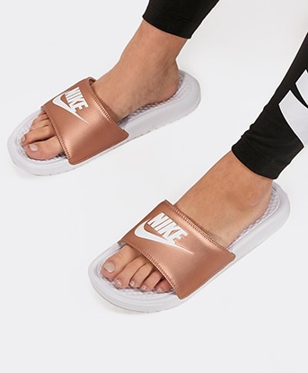 maroon sandals flat