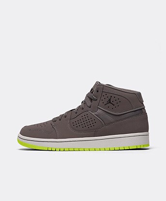 nike jordans junior size 3