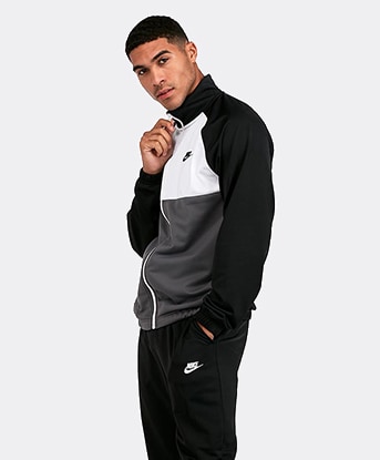 nike chariot fleece tracksuit