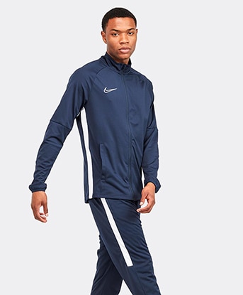 nike windbreaker tracksuit