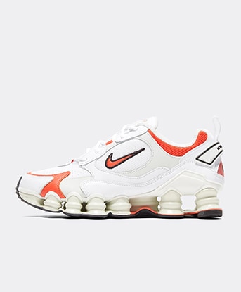 nike shock trainers