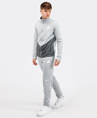 nike tracksuit footasylum