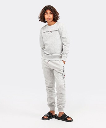 tommy hilfiger tracksuit footasylum