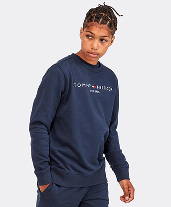 tommy hilfiger t shirt footasylum
