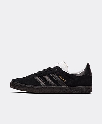 mens all black gazelles
