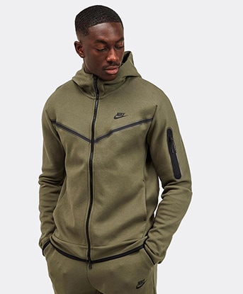 nike tech tracksuit set