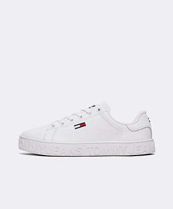 Women’s Trainers | Nike, adidas, Vans & More | Footasylum