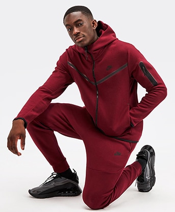burgundy nike tech