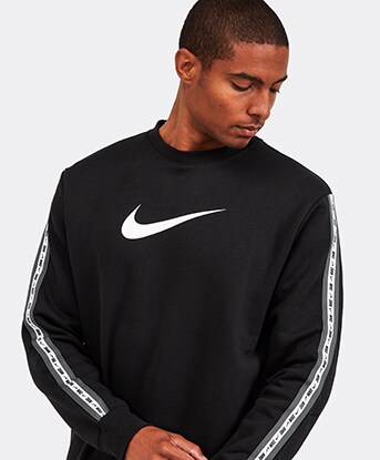 Nike Sweatshirts | Nike Sweater | Footasylum
