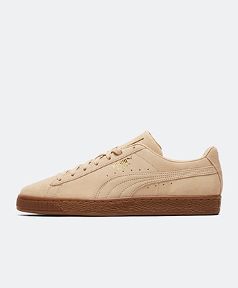 puma classic suede on feet