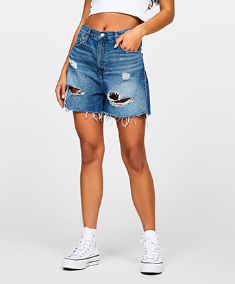 Womens Mom Short