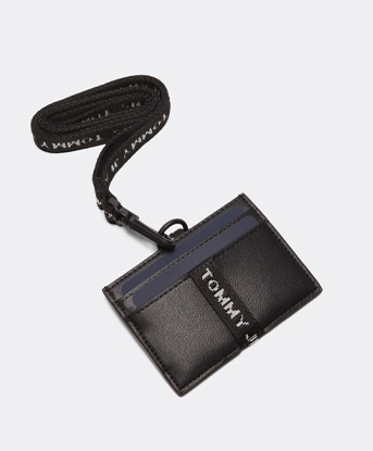 Essential Card Holder With Lanyard