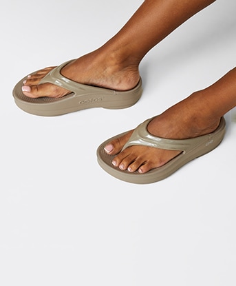Womens sliders top footasylum