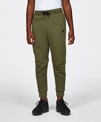 Nike Junior Tech Fleece Pant | Khaki | Footasylum