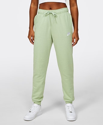 Women s Nike Joggers Women s Joggers Footasylum