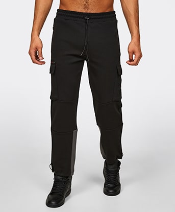 Mens tracksuit hotsell bottoms footasylum