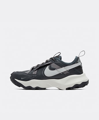 Footasylum womens on sale trainers sale