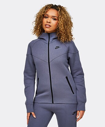 Nike online hoodie footasylum