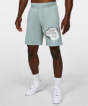Spray Fleece Short