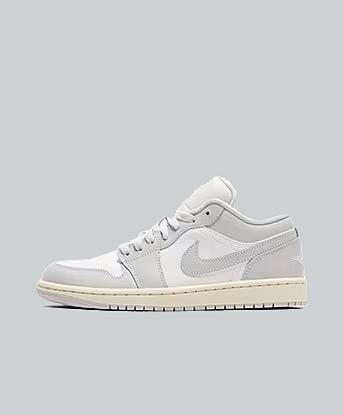 Womens Air Jordan 1 Low Trainer