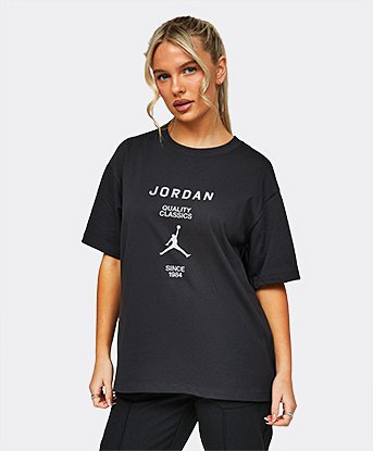 Womens Girlfriend GFX T-Shirt