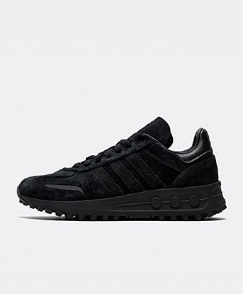 Black trainers footasylum sales
