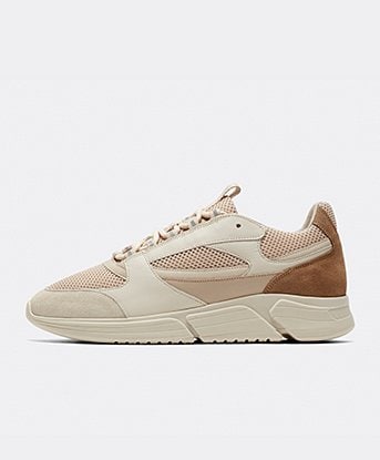 A Sport Runner Trainer