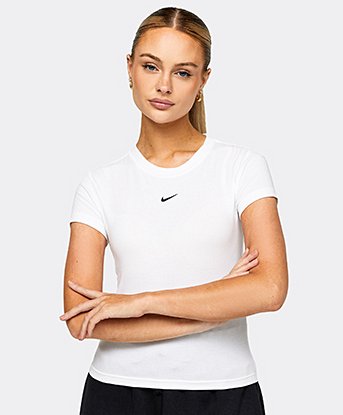 Womens Sportswear Chill Knit Crop Top