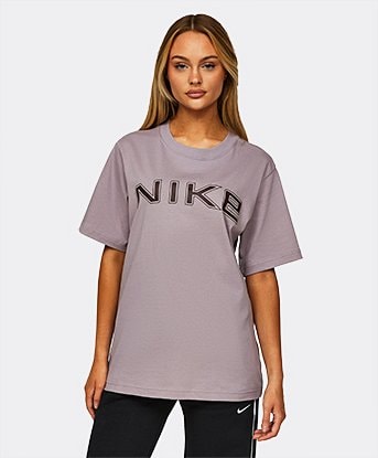 Nike tees cheap clearance