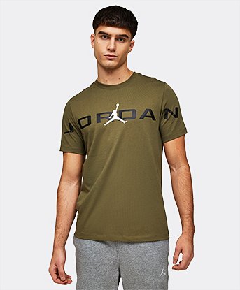 Air Stretch Short Sleeved T-Shirt