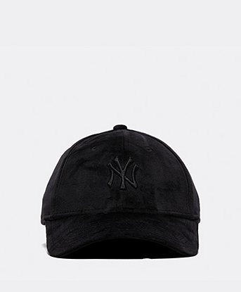 Womens Female Velour Midi 9FORTY NY Yankees Cap