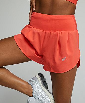 Womens 3.5 Inch Road Short