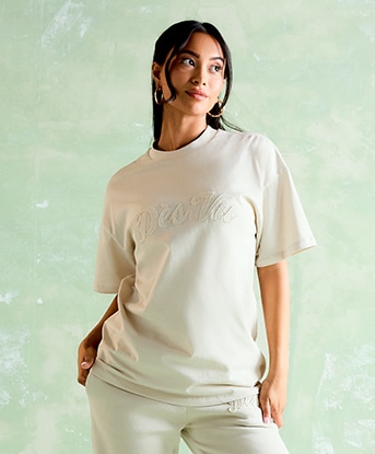 Womens Applique Boyfriend T-Shirt