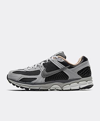 Zoom Vomero 5 Trainer